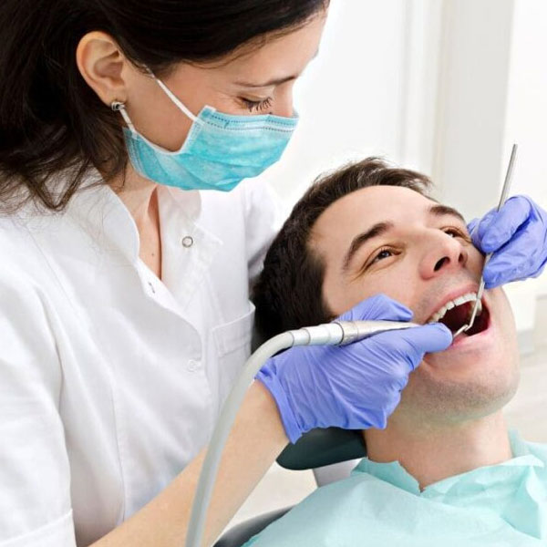 tratamiento periodoncia mavilo dentista implantes